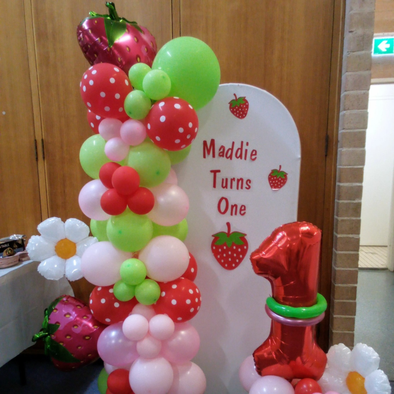 Balloon decoration - Gallery Image 3