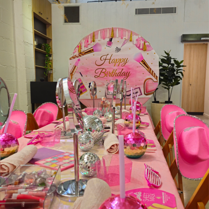 De Lux Mobile Pamper Party - Feature Image
