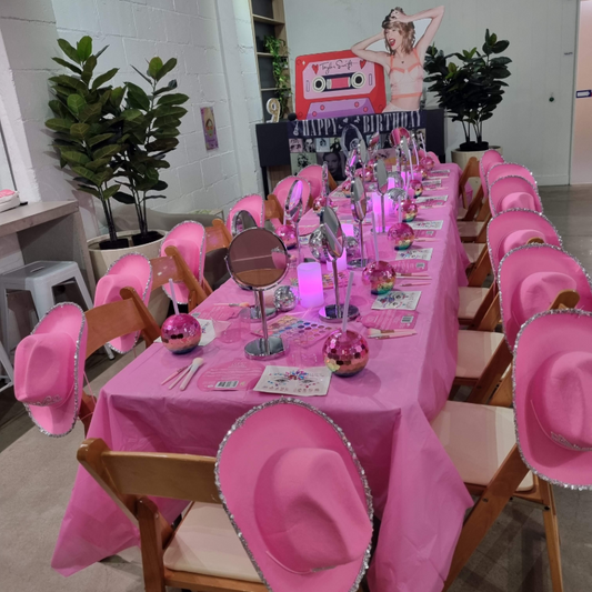 De Lux Mobile Pamper Party - Gallery Image 1