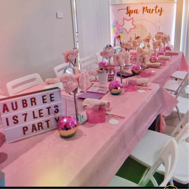 De Lux Mobile Pamper Party - Gallery Image 4