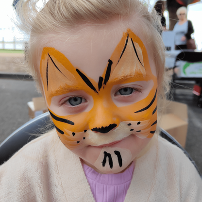 Interactive Face Painting: Where Your Child's Imagination Comes to Life - Gallery Image 1